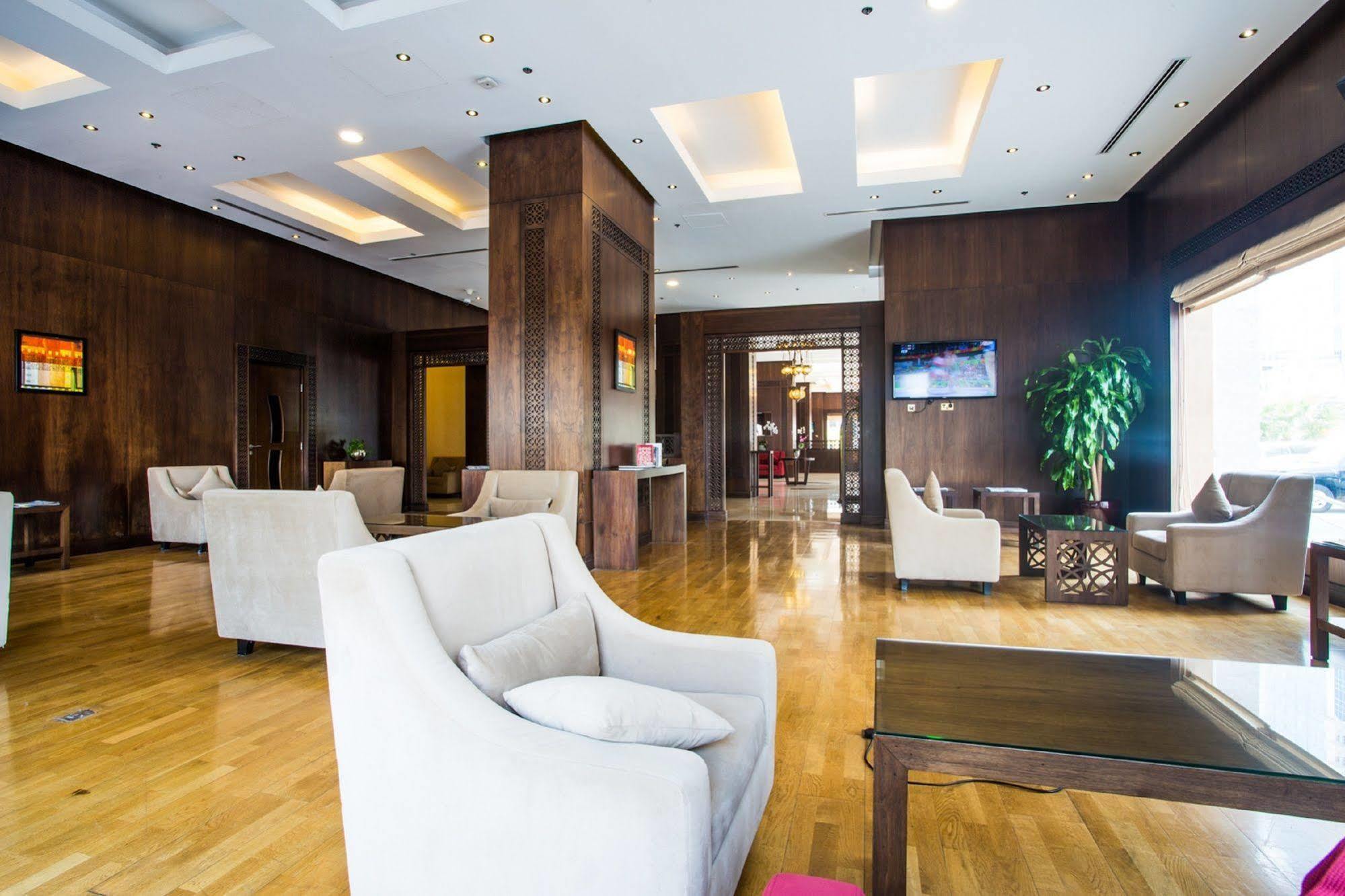 Marriott Executive Apartments City Center Doha Exterior photo