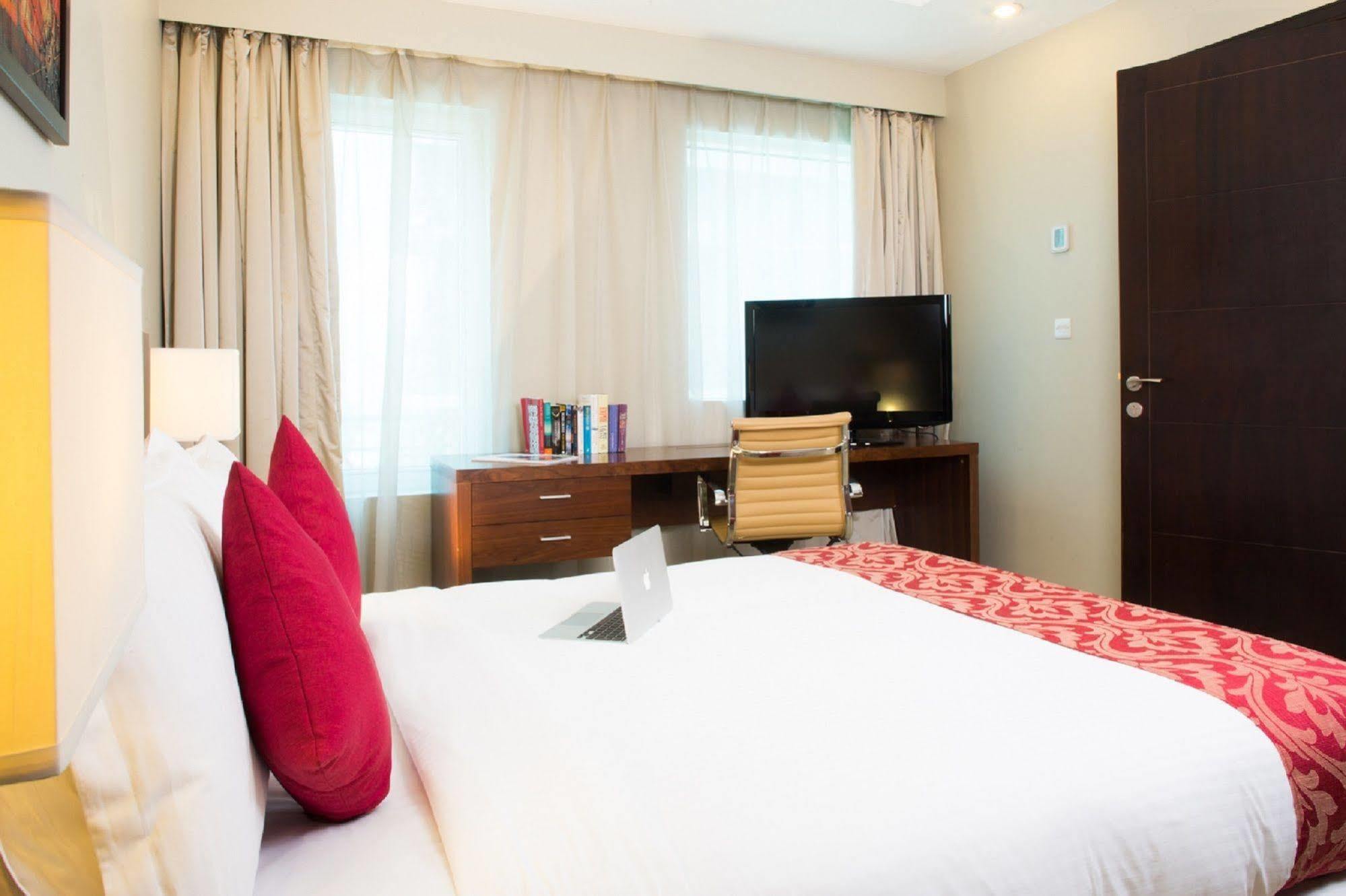 Marriott Executive Apartments City Center Doha Exterior photo